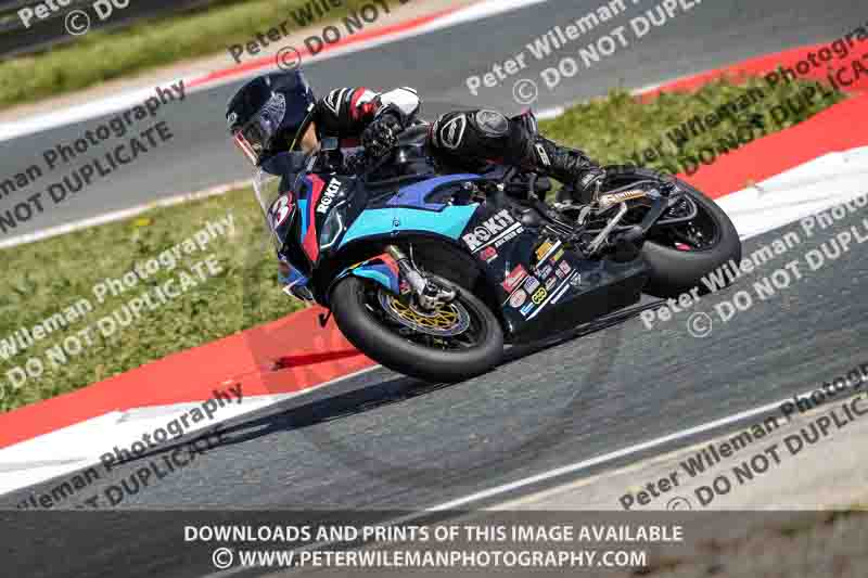 cadwell no limits trackday;cadwell park;cadwell park photographs;cadwell trackday photographs;enduro digital images;event digital images;eventdigitalimages;navarra;no limits trackdays;peter wileman photography;racing digital images;trackday digital images;trackday photos